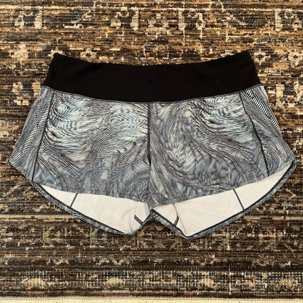 Lululemon Athletica Speed Up Shorts 4”